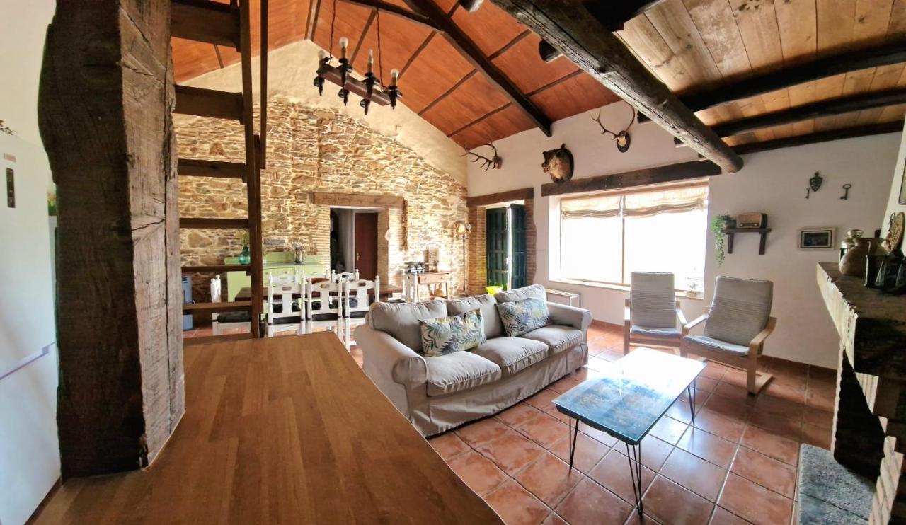 Villa Botero Constantina Exterior foto
